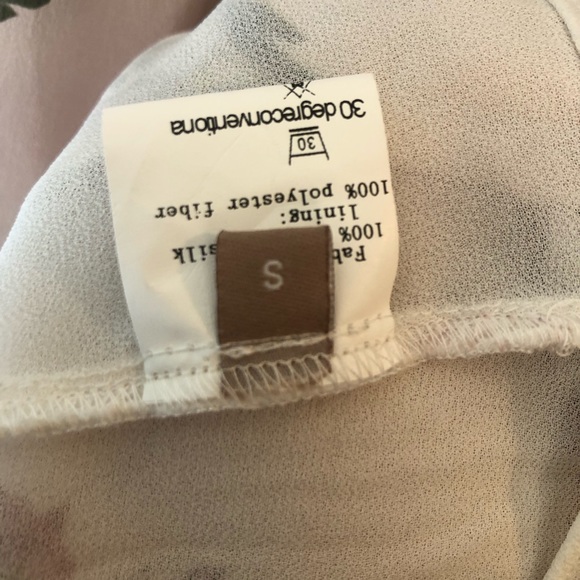 Like New floral pink cocktail dress, small - Picture 8 of 9